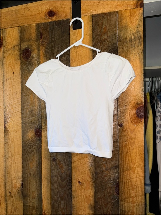 Free People Tops - Free People White Short-Sleeve Cropped Tee